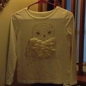 owl shirt, o/f with black leggings, & brown boots
